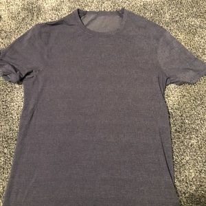 Men’s lululemon shirt